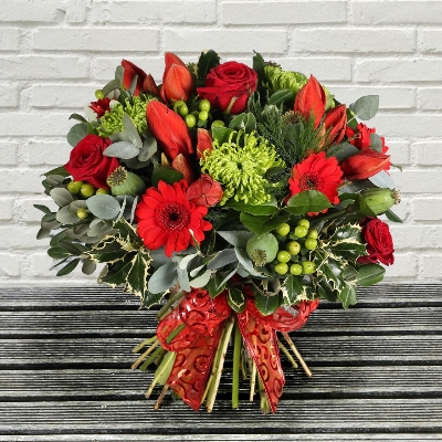 Christmas, flowers, florals, bouquet, decoration, arrangement, gift, luxury, florist, local, seasonal, oasis, harold wood, romford, havering, delivery