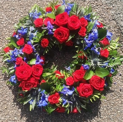 wreath, red, claret, blue, circle, irons, hammers, man, male, oasis, funeral, tribute, flowers, harold wood, romford, florist, delivery, havering