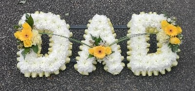 letters, name, dad, daddy, daddie, dadi, funeral flowers, oasis, tribute, wreath, harold wood, romford, havering, delivery