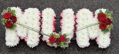 letters, name, mum, mummy,  funeral flowers, oasis, tribute, wreath, harold wood, romford, havering