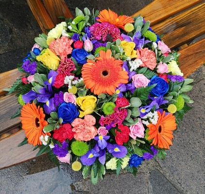 posy, posies, funeral, tribute, wreath, bright, funky,  oasis, flowers, florist, delivery, harold wood, romford, havering