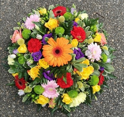 posy, posies, funeral, tribute, wreath, bright, funky,  oasis, flowers, florist, delivery, harold wood, romford, havering