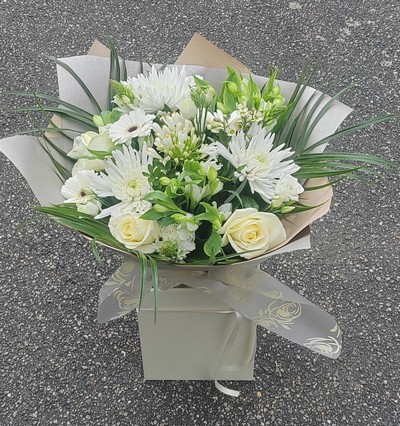 Florists choice bouquet flowers delivery harold wood local romford present gift flowers, florist, havering, delivery