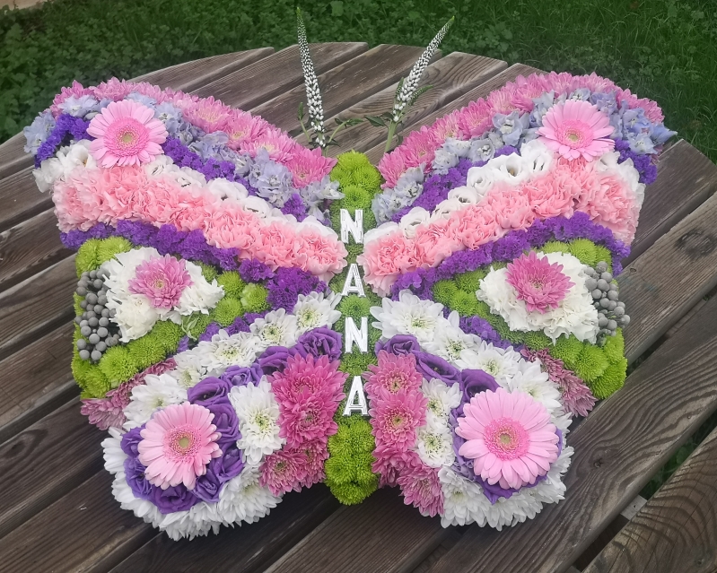 animal, butterfly, butterflies, funeral, tribute, posy, wreath, flowers, florist, oasis delivery, harold wood, romford, delivery