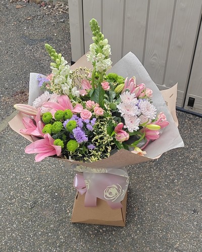 bouquet, handtie, aqua, water bubble, roses, luxury, hydrangea, flowers, oasis, funeral, flowers, tribute, florist, flowers, harold wood, romford, havering, delivery