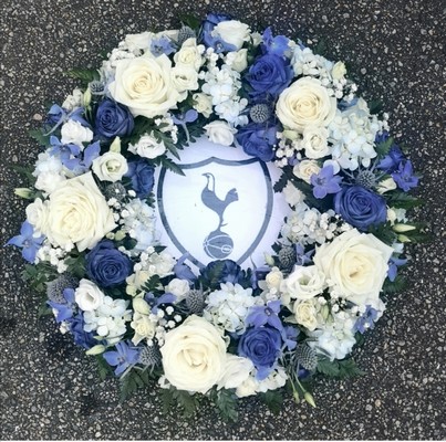 wreath, tottenham, hotspur, spurs, circle, blue, white, man, male, oasis, funeral, tribute, flowers, harold wood, romford, florist, delivery, havering