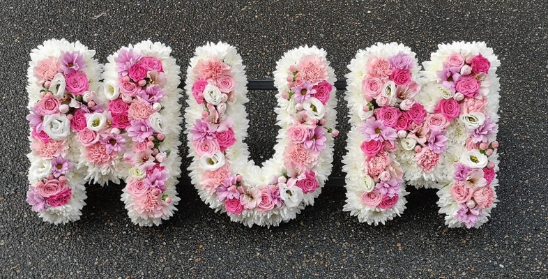 letters, name, mum, mummy, pinks, yellows, whites, mother,  funeral flowers, oasis, tribute, wreath,delivery, harold wood, romford, havering