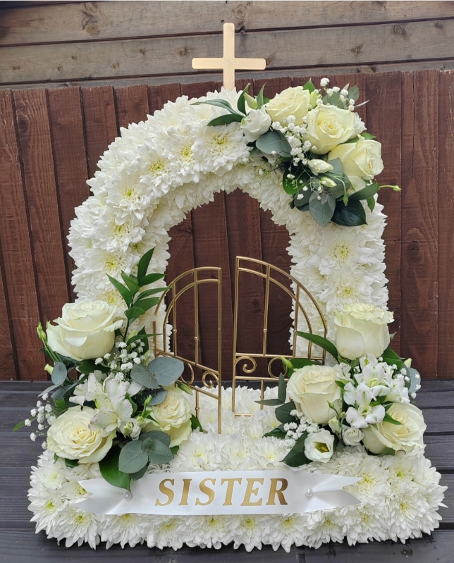  gates of heaven, pearly gates, funeral, flowers, tribute, bespoke, romford, harold wood, havering, delivery
