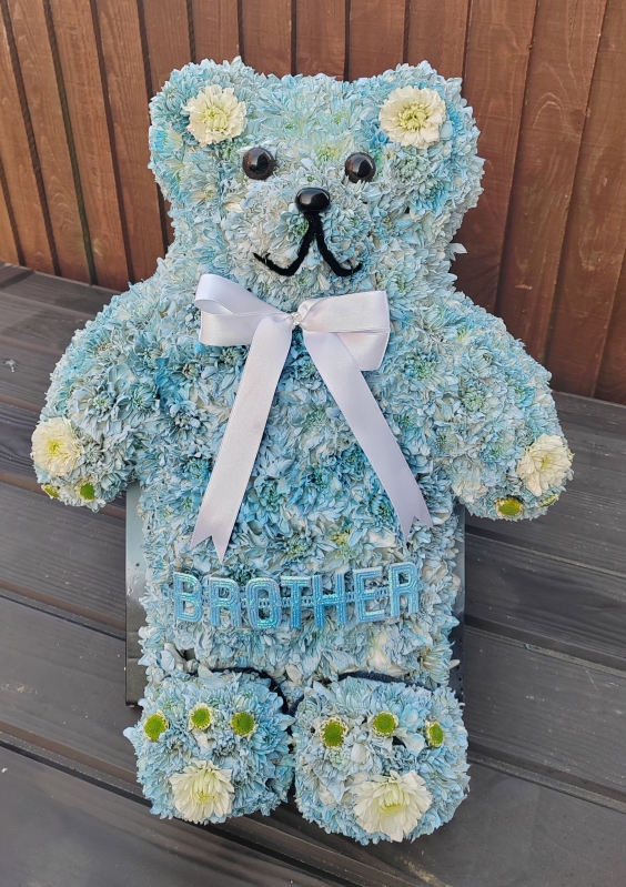 child, children, baby, babies, still born, born sleeping, posy, funeral, tribute, wreath, flowers, florist, delivery, harold wood, romford