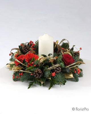 Christmas, flowers, florals, bouquet, arrangement, gift, luxury, florist, local, seasonal, harold wood, romford, havering