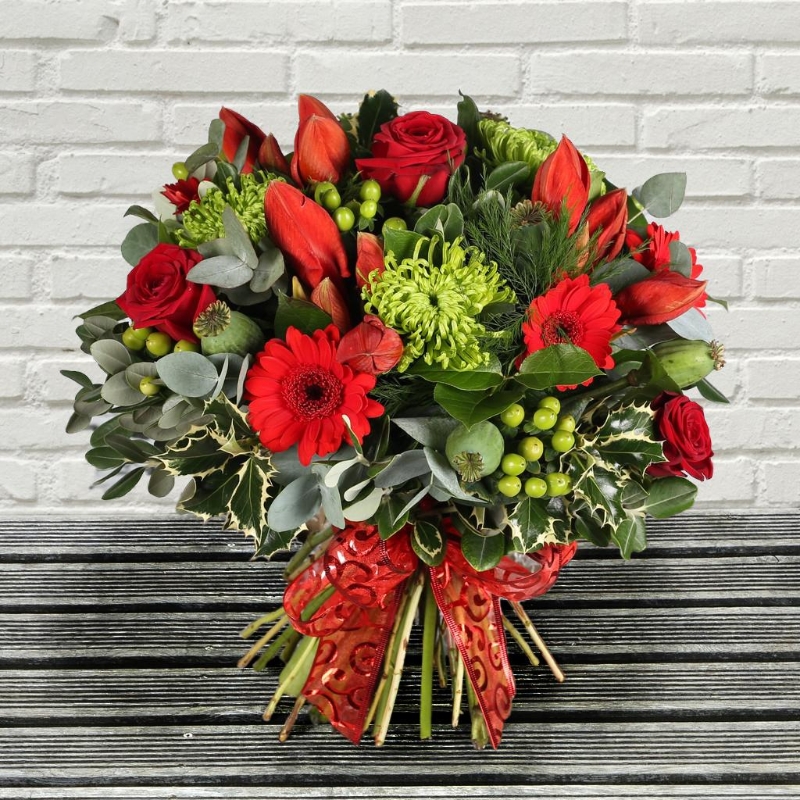 Christmas, flowers, florals, bouquet, decoration, arrangement, gift, luxury, florist, local, seasonal, oasis, harold wood, romford, havering, delivery