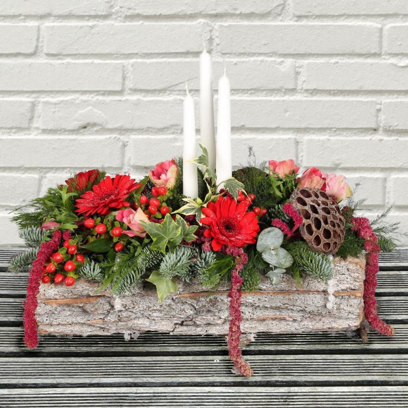 Christmas, flowers, florals, bouquet, arrangement, gift, luxury, florist, local, seasonal, harold wood, romford, havering