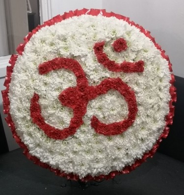 Aum, ohm, Hindu, Hindi, Buddhist, sacred, symbol, funeral, wreath, tribute, flowers, florist, harold wood, romford, havering, delivery, funeral