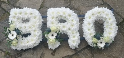 letters, name, brother, bro, bruv, funeral flowers, oasis, tribute, wreath, harold wood, romford, havering, delivery