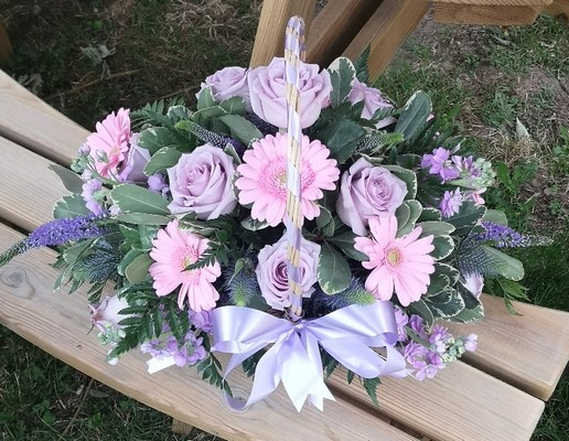 funeral flowers, basket, oasis, lilac, pink, purple, white, sympathy, male, female, harold wood florist, delivery, romford