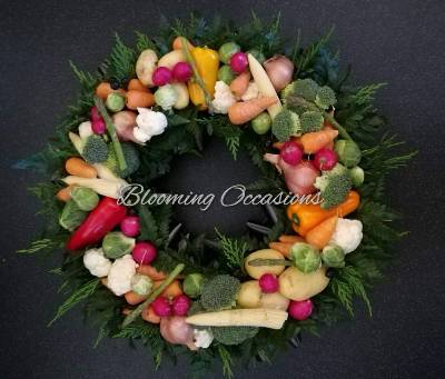 wreath, circle,vegetables, gardener, allotment,  man, male, oasis, funeral, tribute, flowers, harold wood, romford, florist, delivery, havering