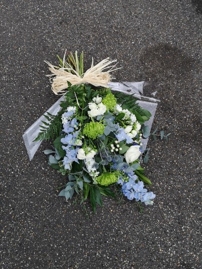 Mixed Purple and Blue Tied Sheaf