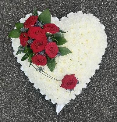 heart, red, white, roses, sympathy, funeral, tribute, wreath, oasis, flowers, florist, delivery, harold wood, romford, havering