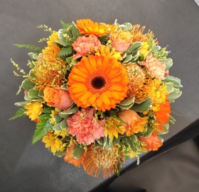 bouquet, handtie, flowers, autumn, aqua, water bubble, gift, bunch, florist, birthday, anniversary, harold wood, romford, havering, delivery