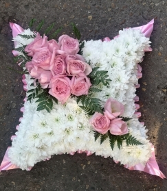 cushion, pillow, posy, posies, sleep tight, man, male, woman, female, funeral, tribute, wreath, flowers, florist, delivery, harold wood, romford, havering