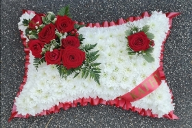 cushion, pillow, posy, posies, sleep tight, man, male, woman, female, funeral, tribute, wreath, flowers, florist, delivery, harold wood, romford, havering