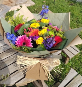 Florists choice bouquet flowers delivery harold wood local romford present gift flowers, florist, havering, delivery