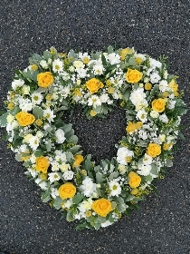 heart, gold, yellow, white, sympathy, funeral, tribute, wreath, oasis, flowers, florist, delivery, harold wood, romford, havering