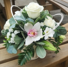 white, flowers, rose, orchid, pot, seasonal, mixed stems, gift, a little something, birthday, sympathy, arrangement in oasis, floris,t harold wood, romford, brentwood, dagenham, delivery,