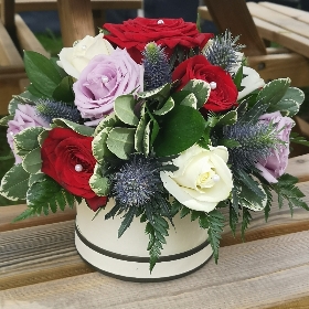 Mixed rose hatbox