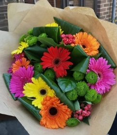 bouquet, handtie, gerbera, water bouquet, flowers, gift, bunch, florist, birthday, anniversary, harold wood, romford, havering, delivery