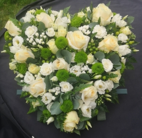 heart, colourful, white, male, female, funeral, tribute, wreath, flowers, florist, delivery, harold wood, romford havering