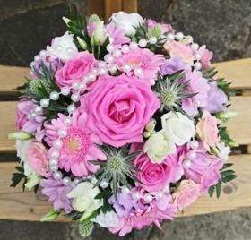 hatbox, pink, its a girl, new baby, baby girl, flowers, girly, florist, harold wood, romford, havering, same day, delivery