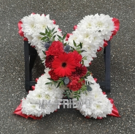 kiss,goodbye, x, goodnight, kisses, funeral, tribute, wreath, flowers, florist, delivery, harold wood, romford, delivery