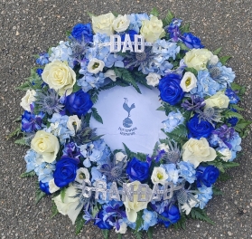 wreath, tottenham, hotspur, spurs, circle, blue, white, man, male, oasis, funeral, tribute, flowers, harold wood, romford, florist, delivery, havering