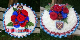 posy, posies, blue, white, man, male,funeral, west ham, whu, whufc, irons, hammers, claret and blue, tribute, wreath, oasis, flowers, florist, delivery, harold wood, romford, havering