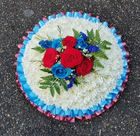 posy, posies, blue, white, man, male,funeral, west ham, whu, whufc, irons, hammers, claret and blue, tribute, wreath, oasis, flowers, florist, delivery, harold wood, romford, havering