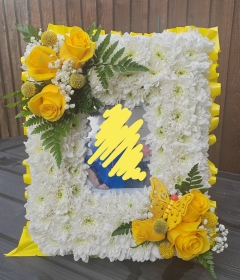 Photo, picture, frame, Funeral, sympathy, wreath, tribute, flowers, florist, harold wood, romford, havering, delivery