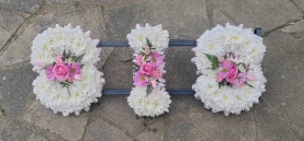 letters, name, sister, sis, big sis, little sis, funeral flowers, oasis, tribute, wreath, harold wood, romford, havering, delivery