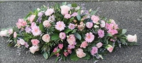 casket, coffin, spray, pinks, white, male, female, funeral, tribute, oasis, wreath,  flowers, oasis, harold wood, romford, havering, delivery