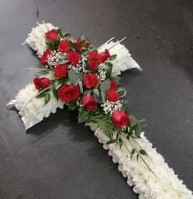 red rose coffin casket cross spray flowers white based luxury florist romford harold wood