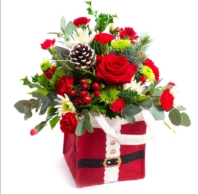 Christmas, flowers, florals, bouquet, arrangement, gift, luxury, florist, local, seasonal, harold wood, romford, havering