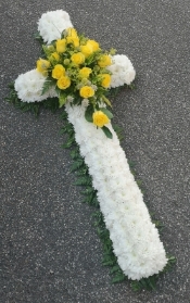 cross, roses, christian, catholic, crucifix, funeral, tribute, wreath, flowers, florist, delivery, harold wood, romford